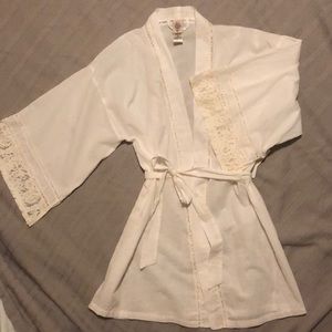 Brand new white cotton robe